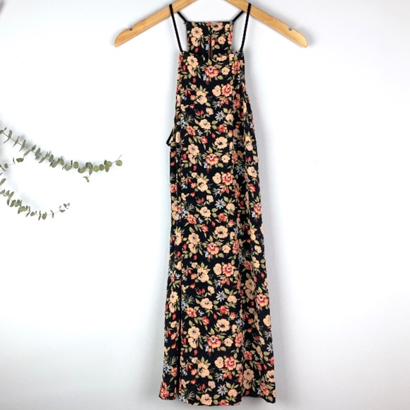 Reformation Dresses & Skirts - Reformation Floral Dress